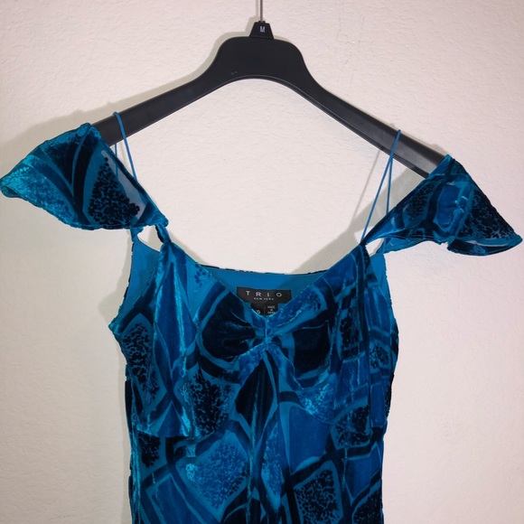 Beautiful TRIO NY Turquoise Slip Dress - Picture 4 of 9